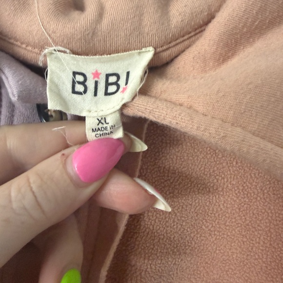 Two-Tone Shacket - Picture 3 of 3